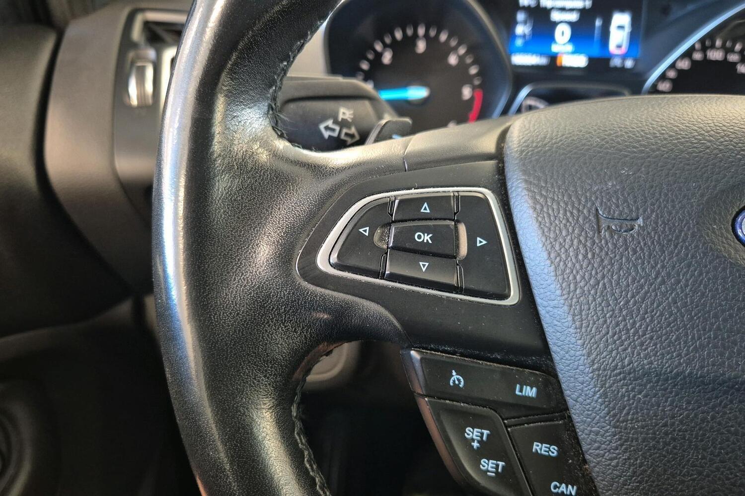 Ford Kuga vaihtoauto
