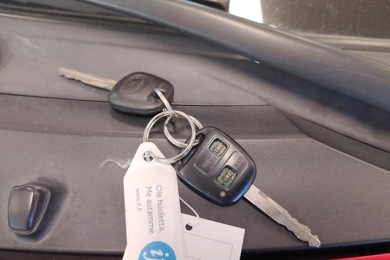 Toyota Yaris vaihtoauto