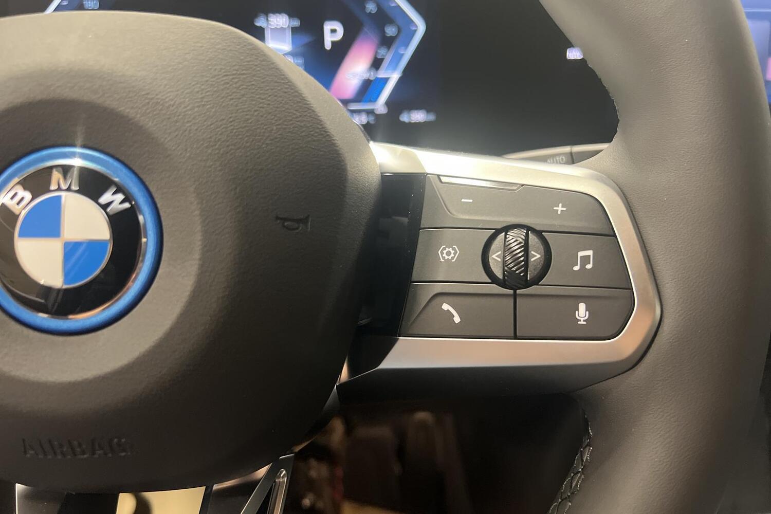 BMW iX1 vaihtoauto