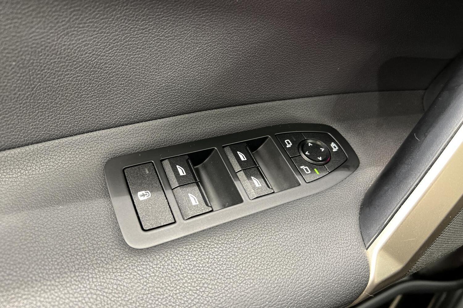 BMW iX vaihtoauto