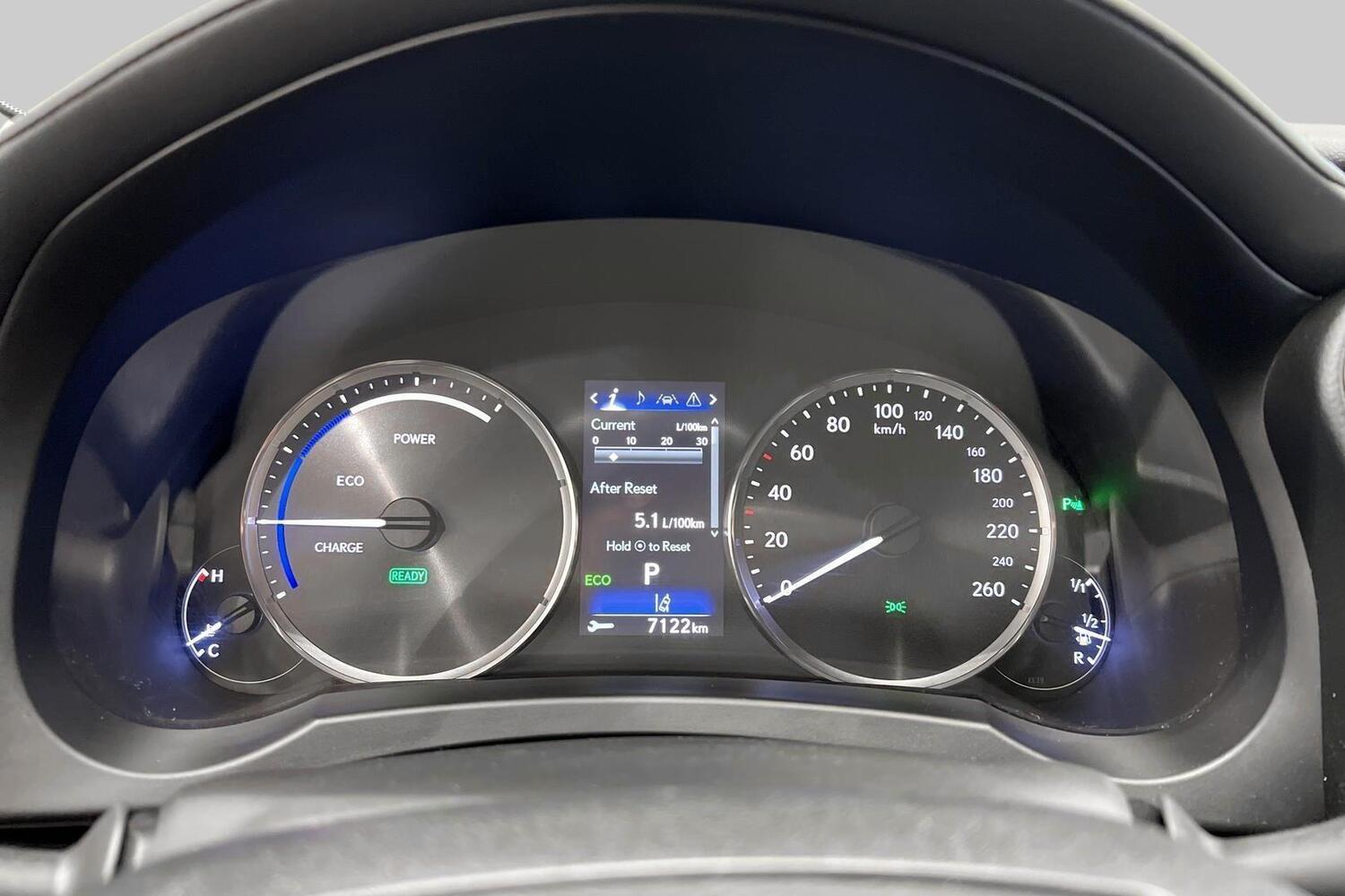Lexus IS vaihtoauto