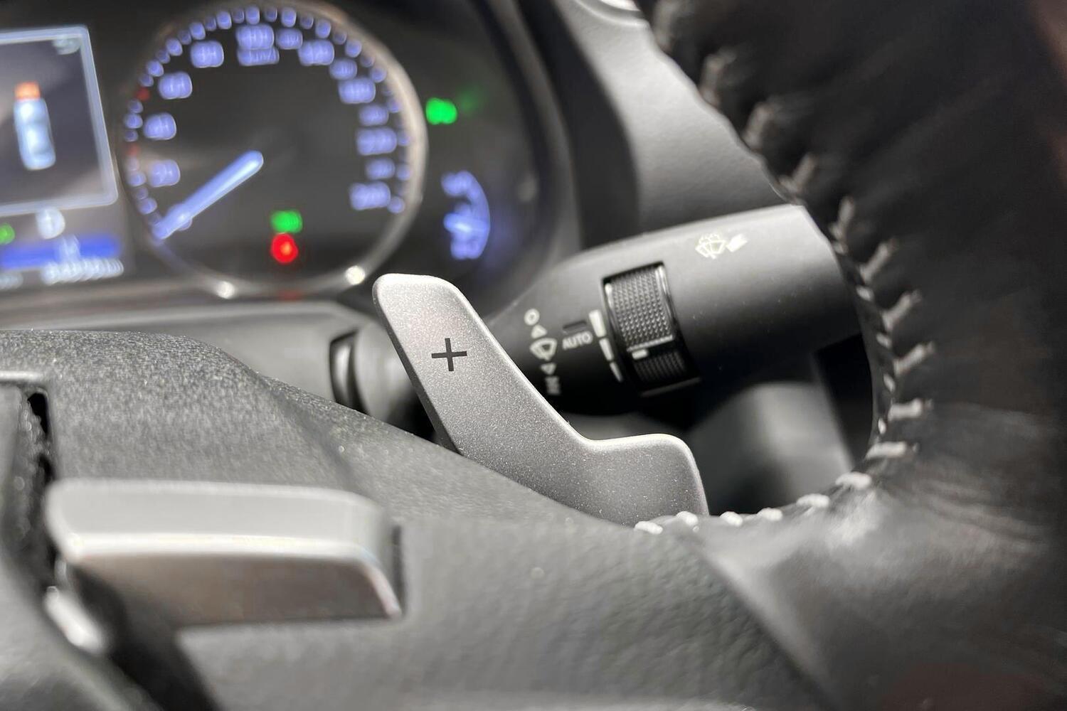 Lexus IS vaihtoauto