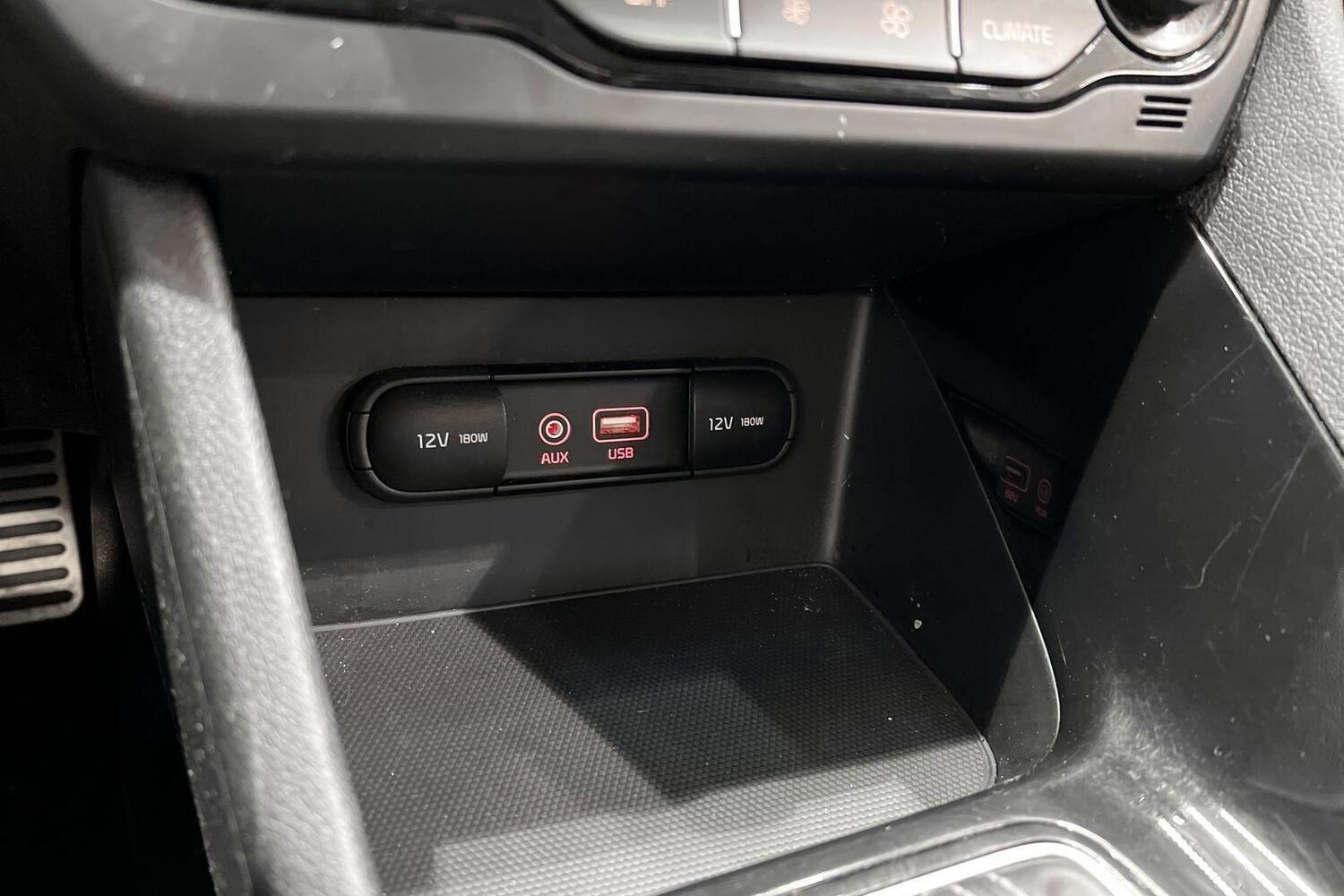 Kia Niro vaihtoauto