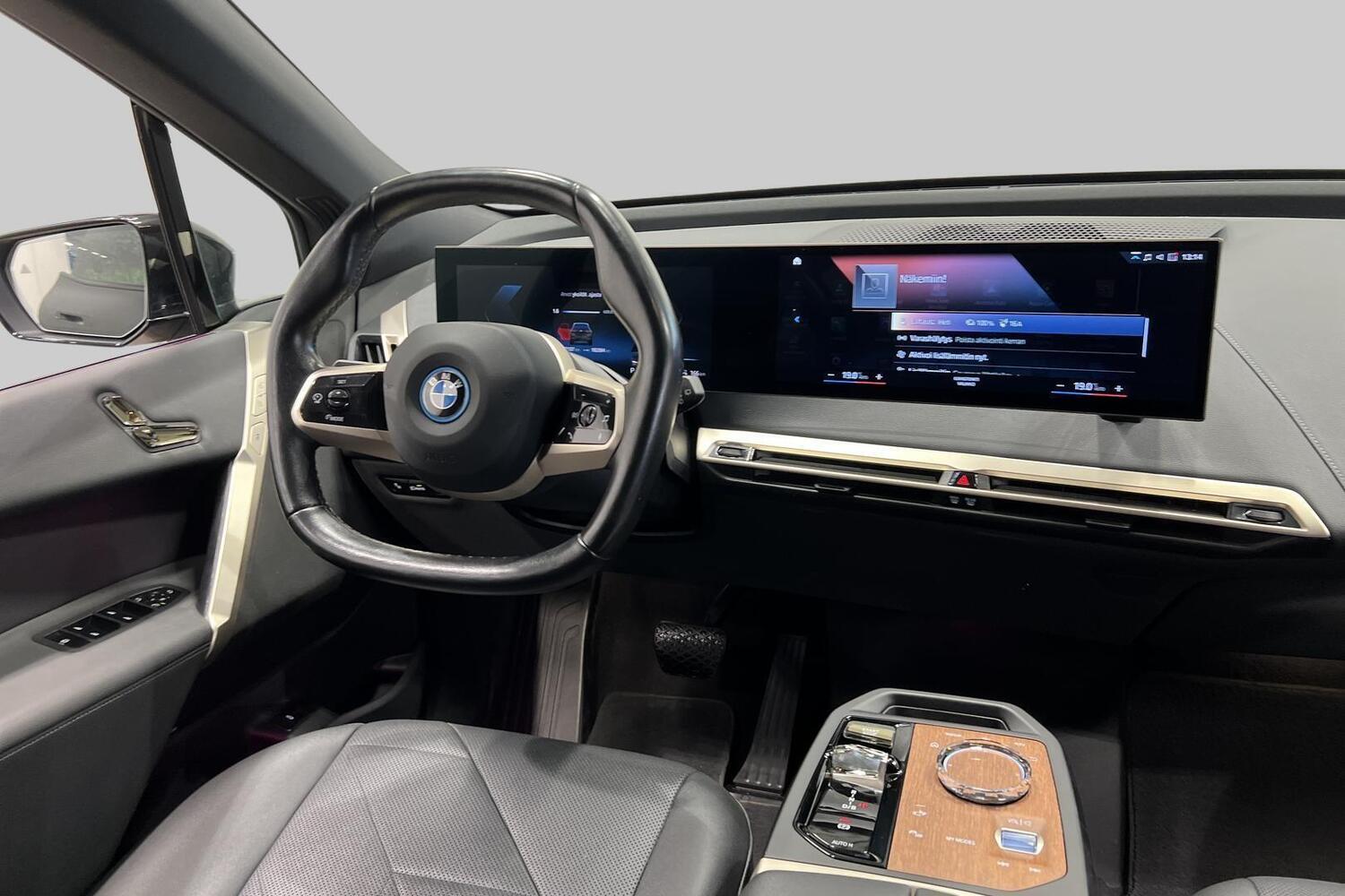 BMW iX vaihtoauto