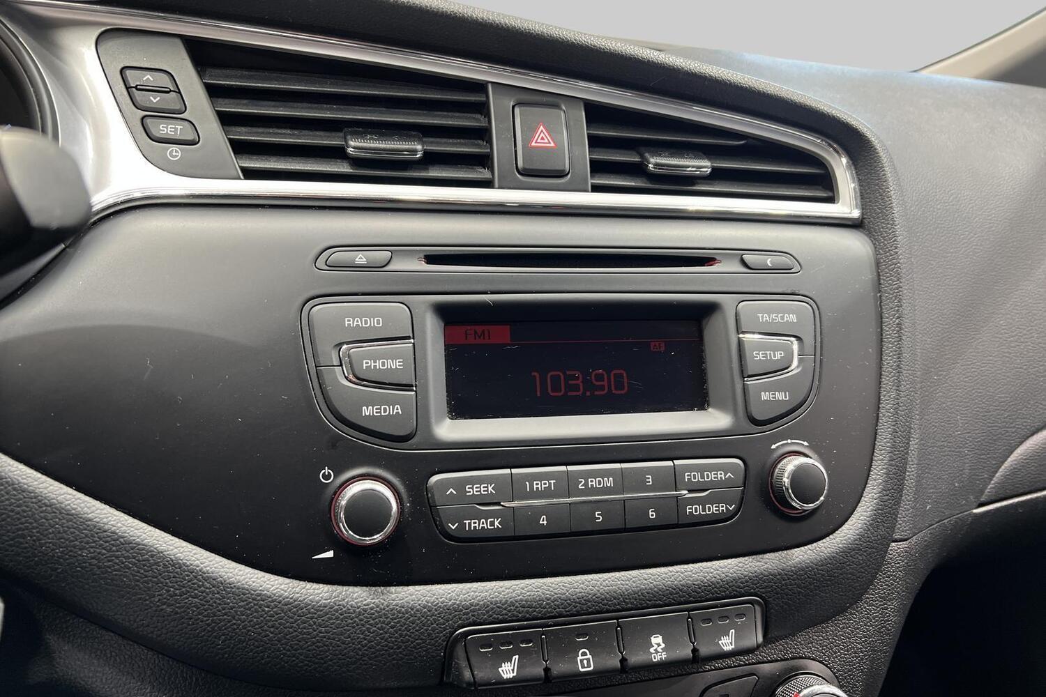Kia Ceed vaihtoauto