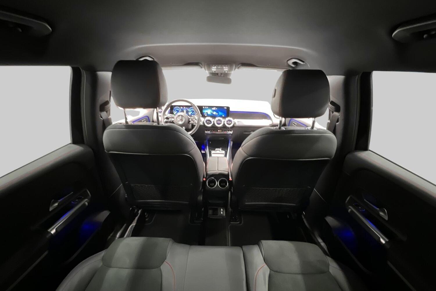 Mercedes-Benz EQB vaihtoauto