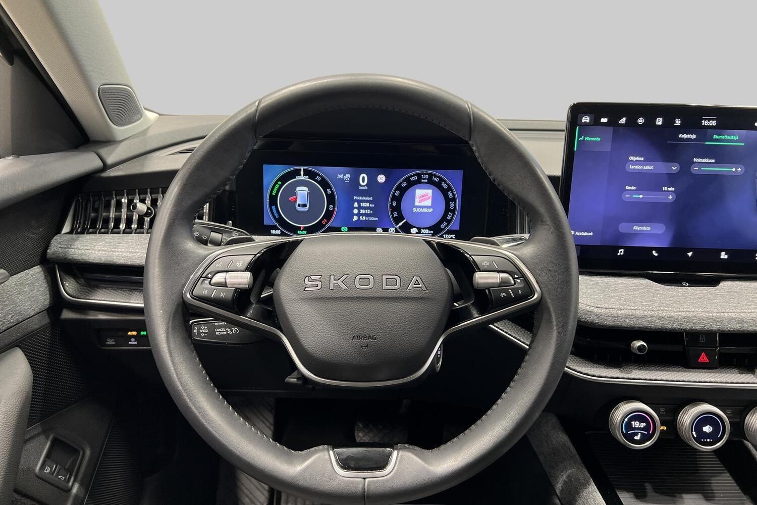 Skoda Superb vaihtoauto