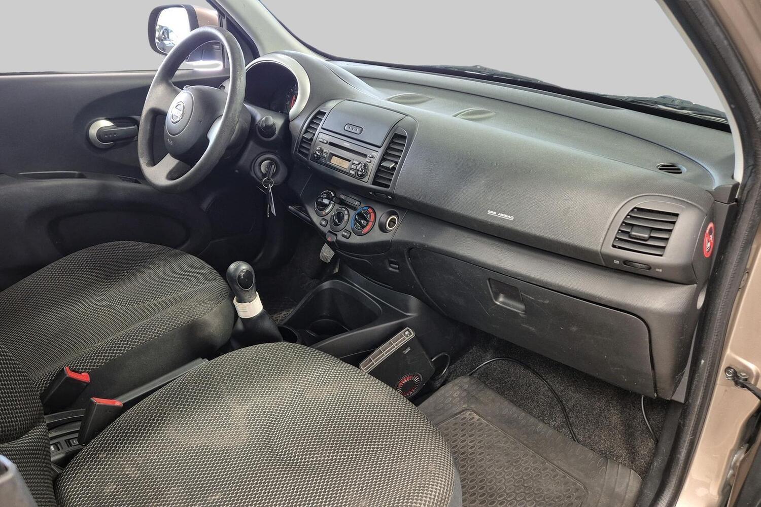 Nissan Micra vaihtoauto
