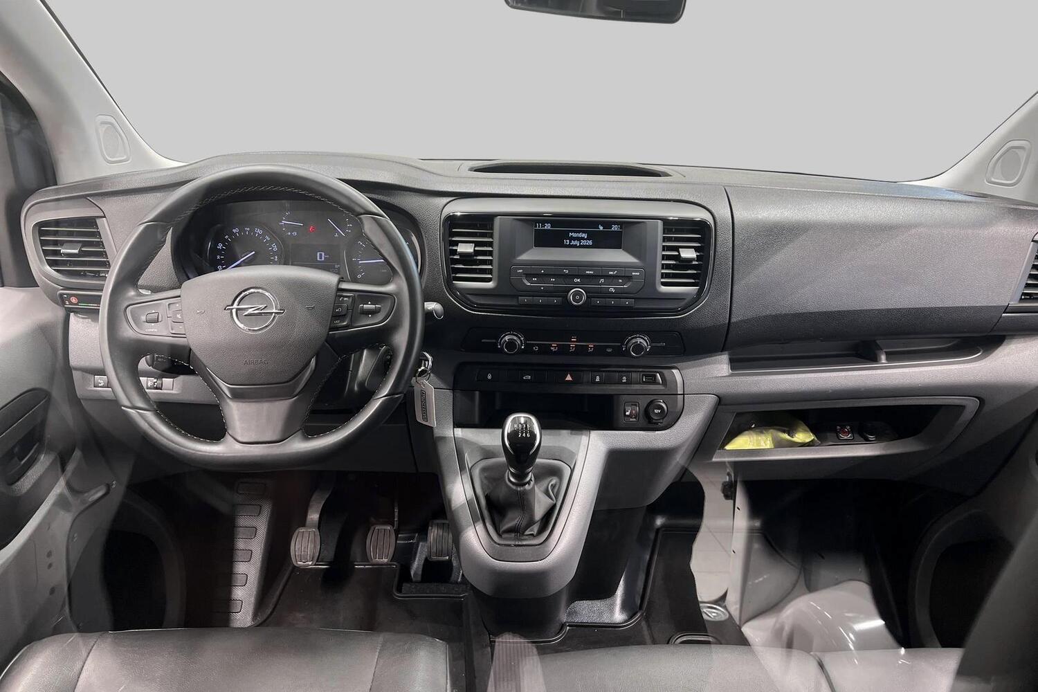Opel Vivaro vaihtoauto