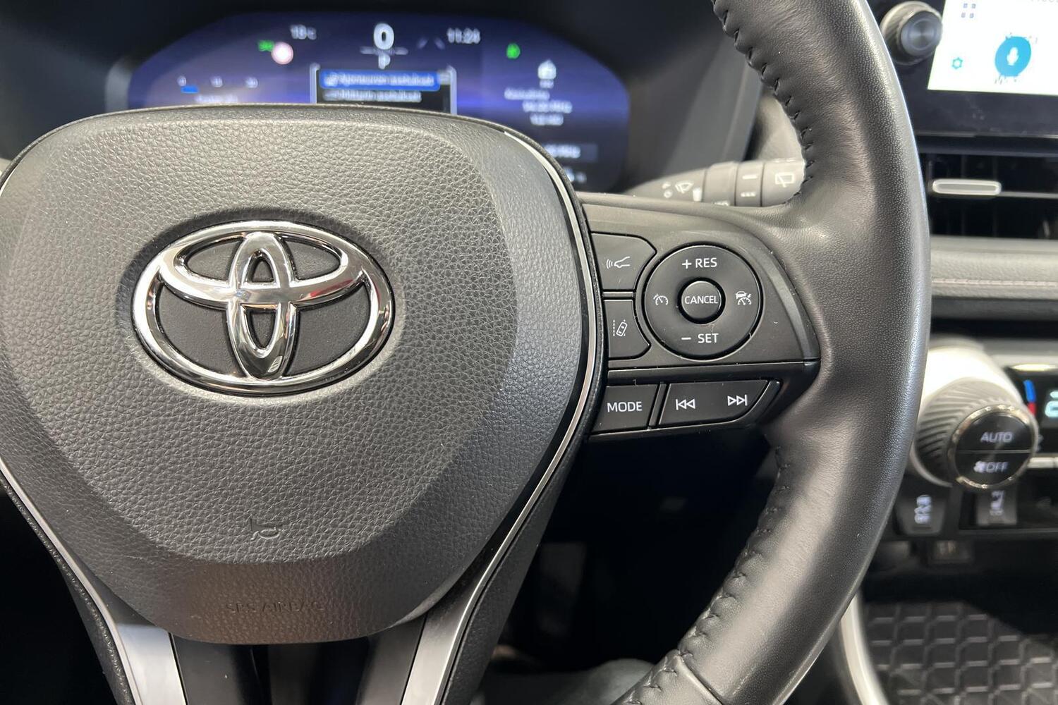 Toyota RAV4 vaihtoauto