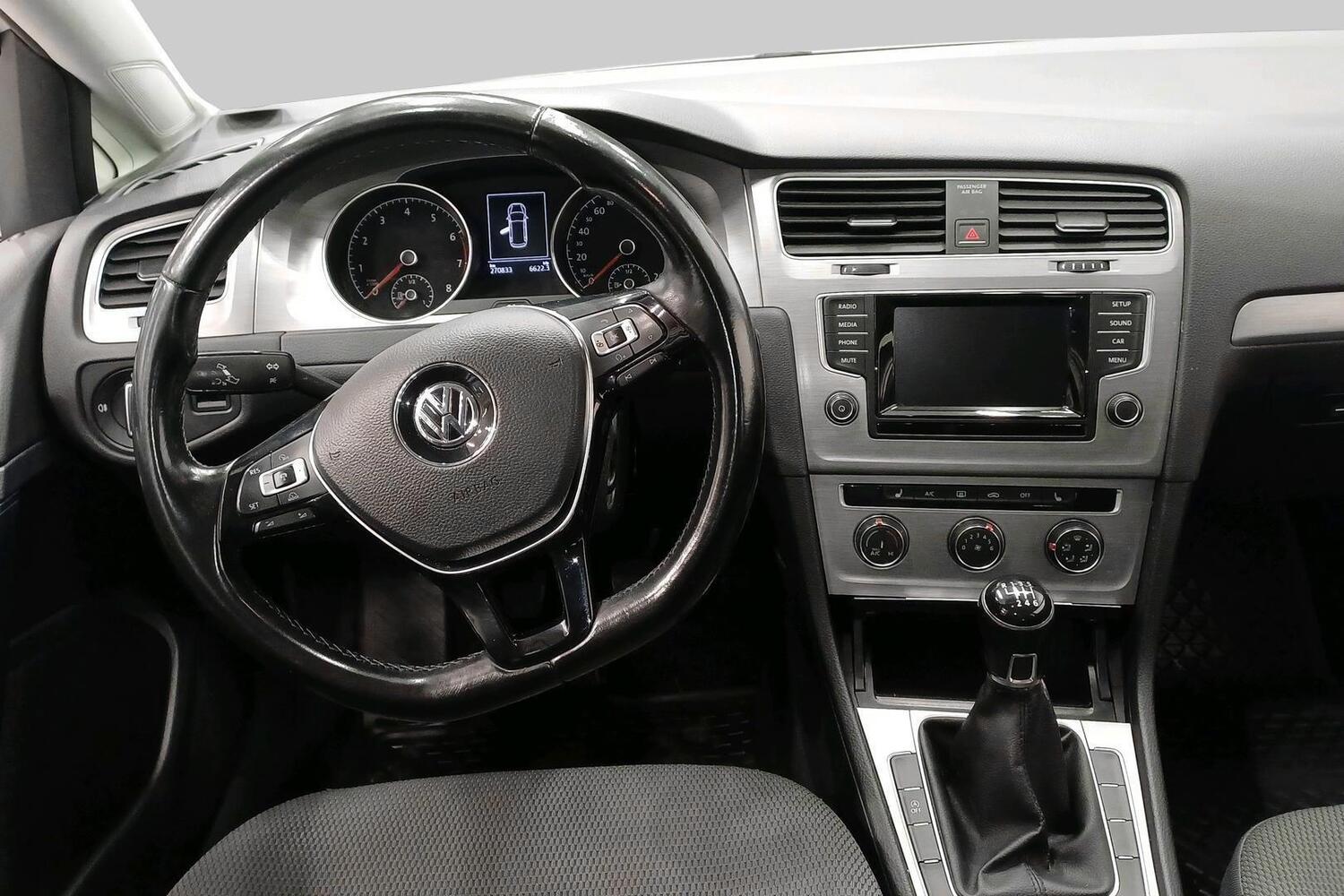 Volkswagen Golf vaihtoauto