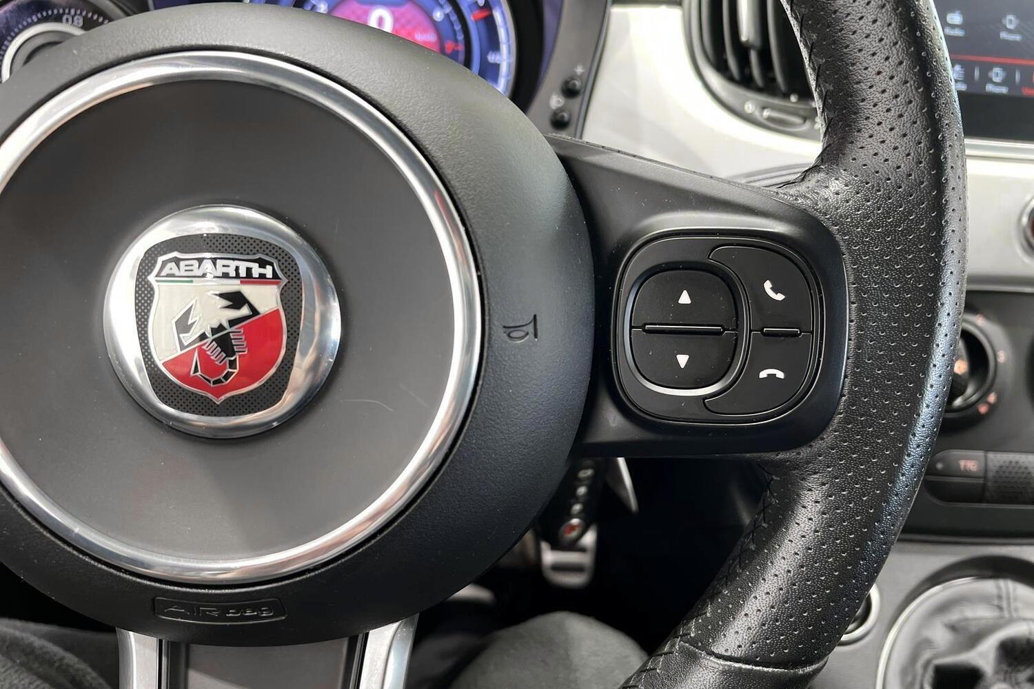 Fiat-Abarth 500 vaihtoauto