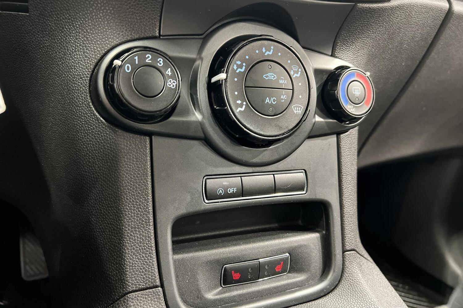 Ford Fiesta vaihtoauto