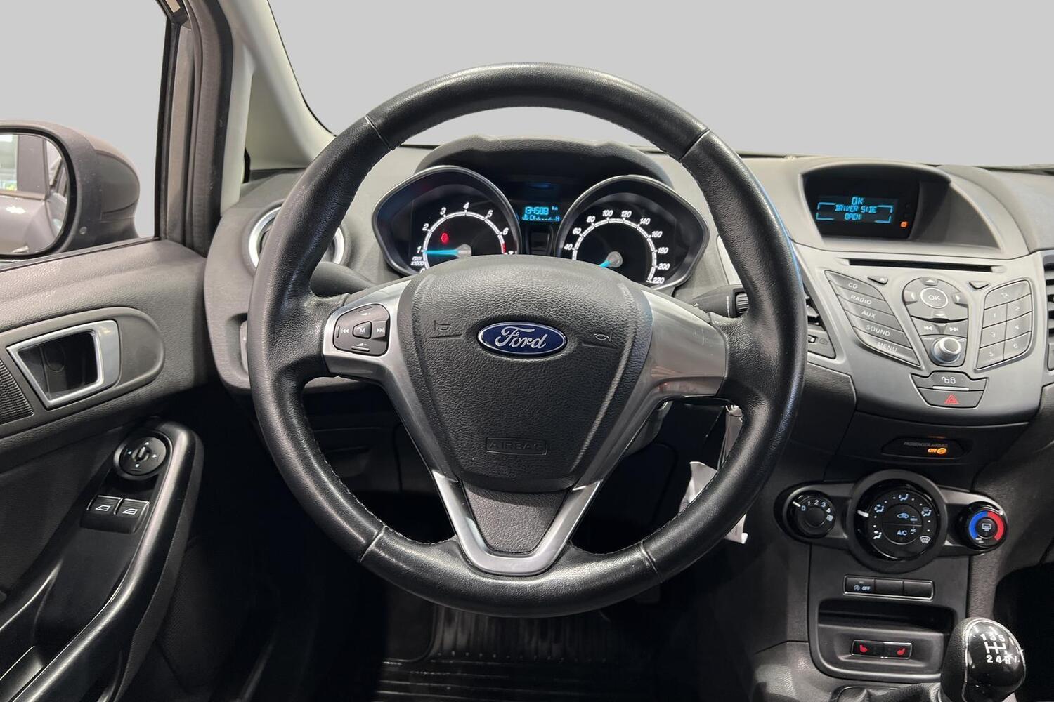 Ford Fiesta vaihtoauto