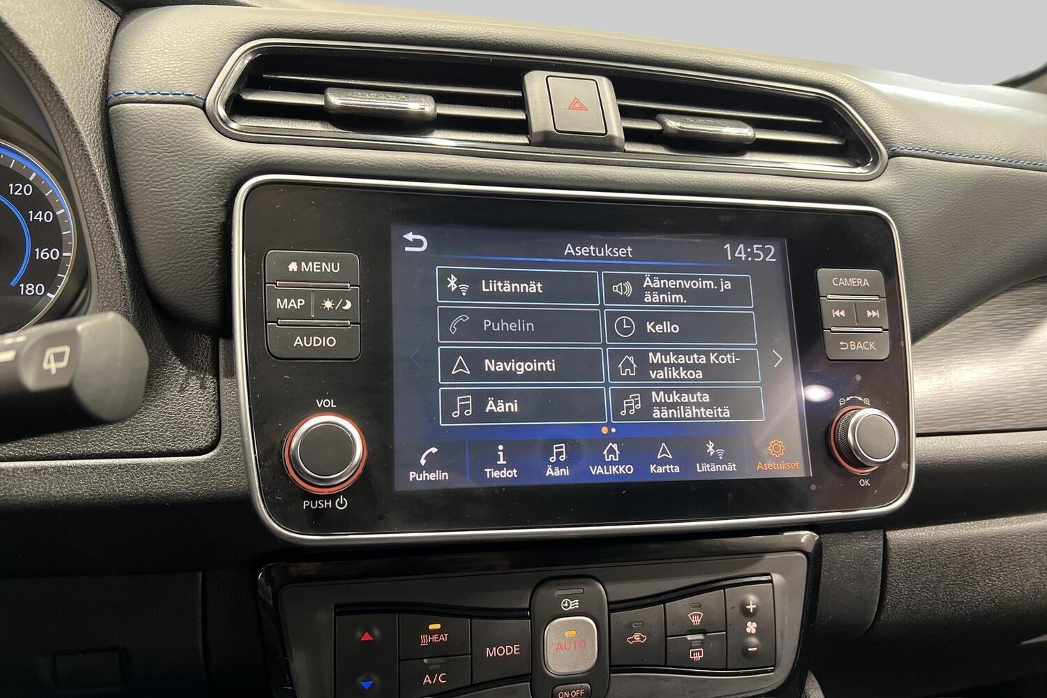 Nissan Leaf vaihtoauto
