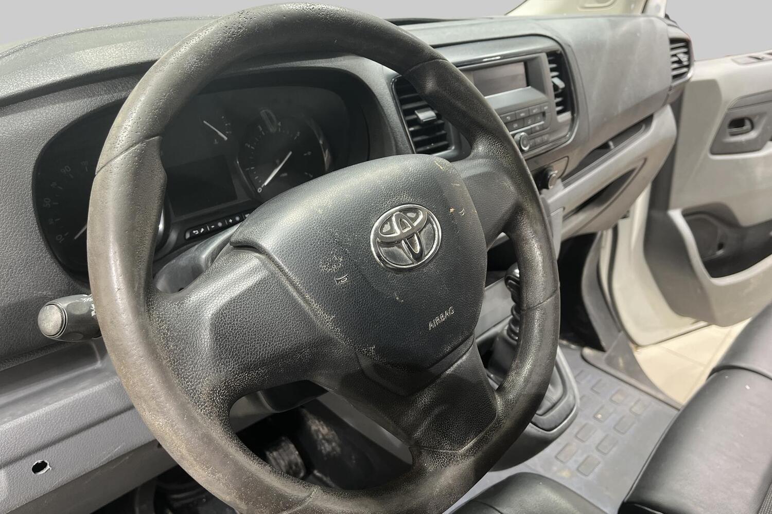 Toyota Proace vaihtoauto