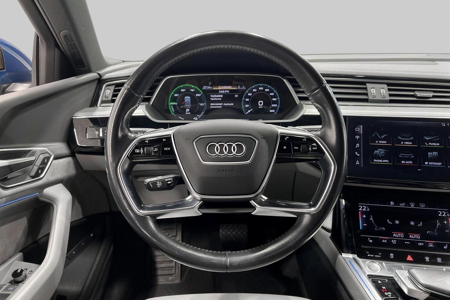 Audi e-tron vaihtoauto
