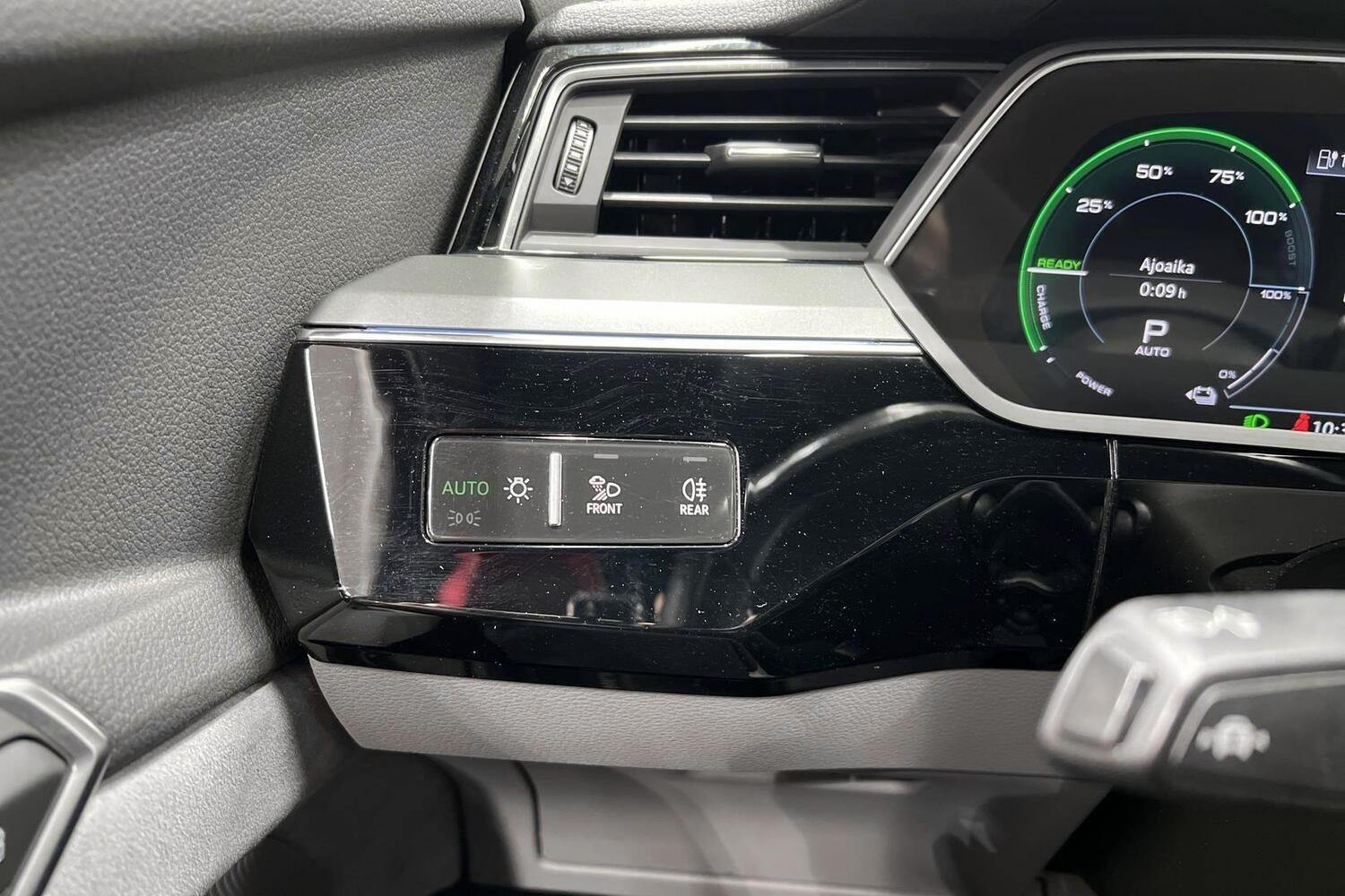 Audi e-tron vaihtoauto