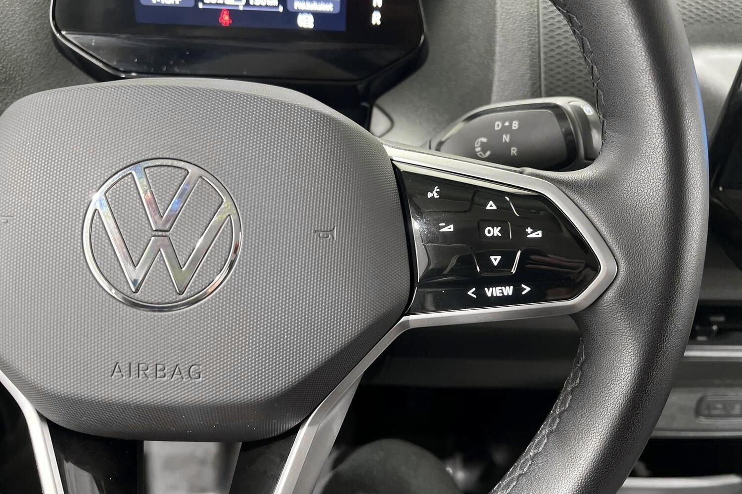 Volkswagen ID. Buzz Cargo vaihtoauto