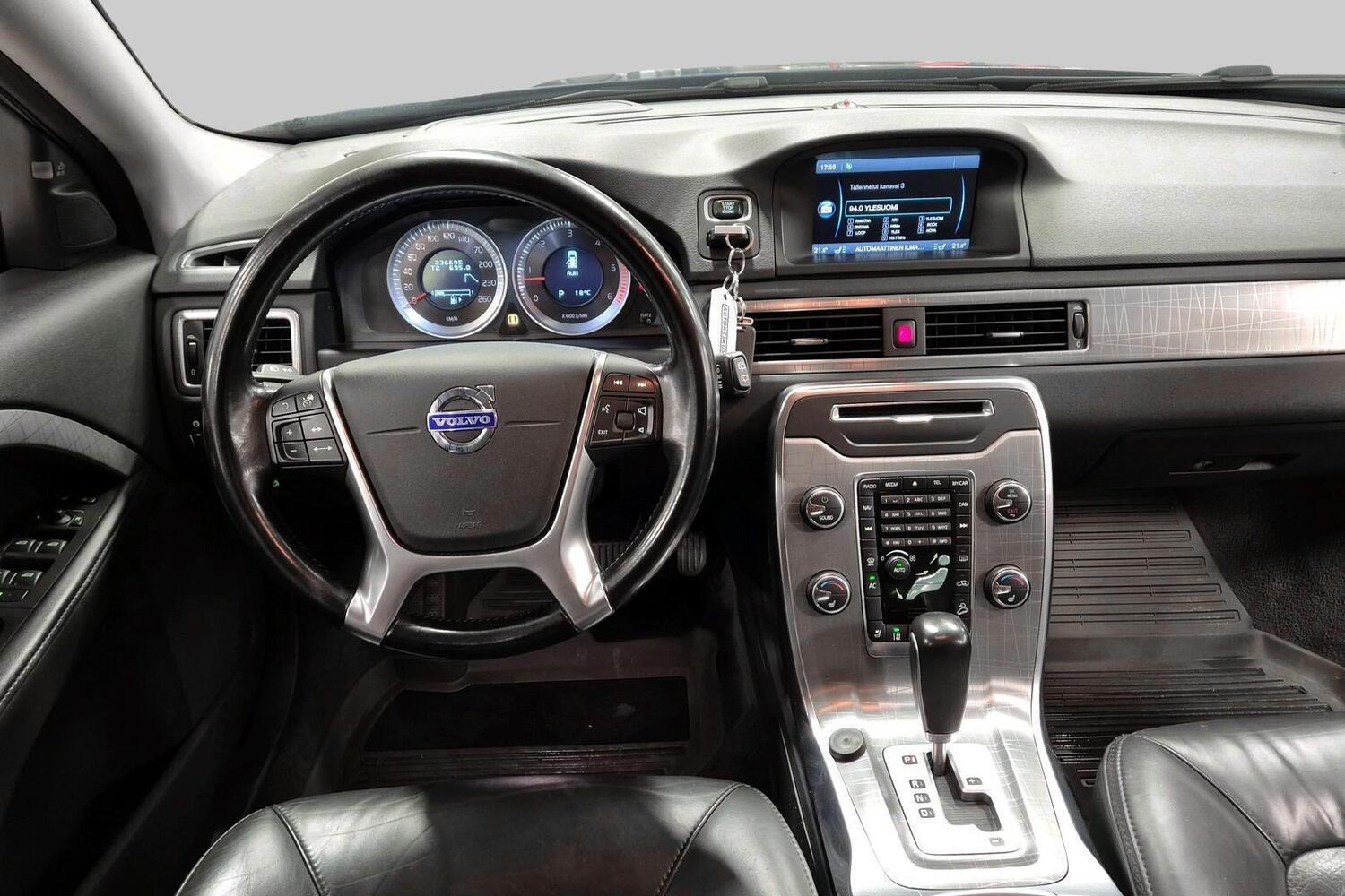 Volvo XC70 vaihtoauto
