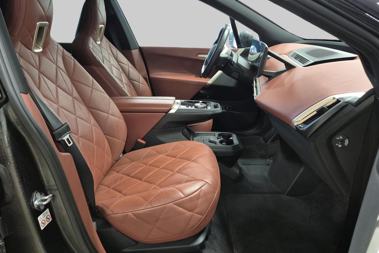 BMW iX vaihtoauto