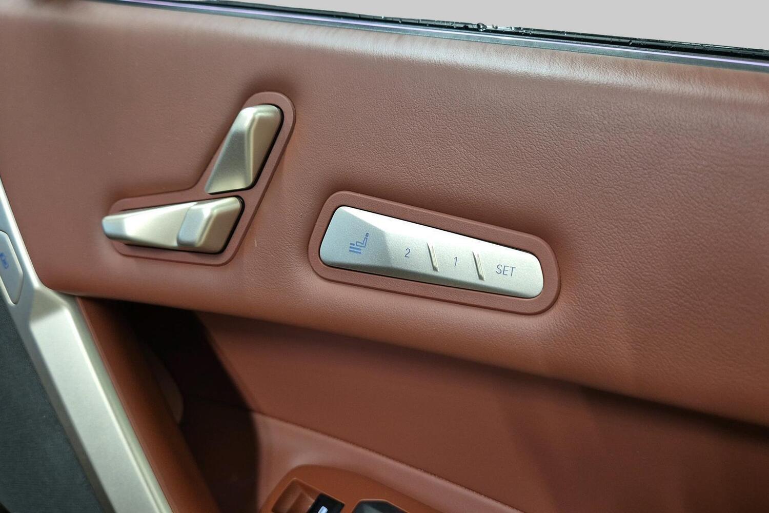 BMW iX vaihtoauto