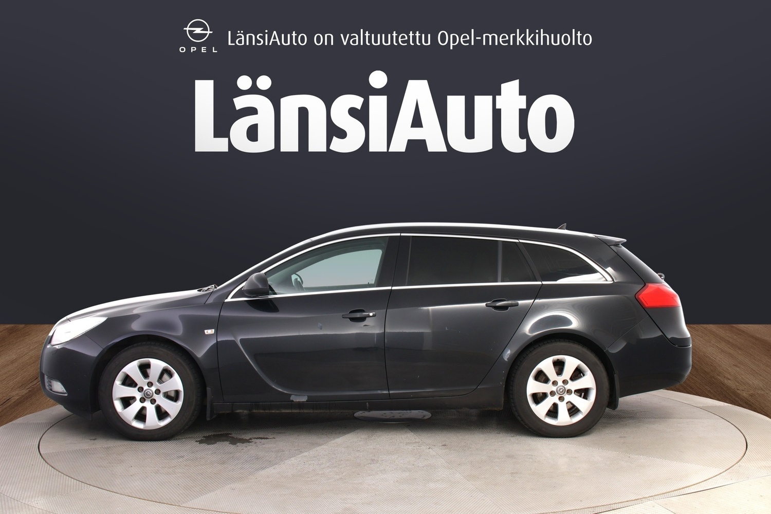 Opel Insignia vaihtoauto