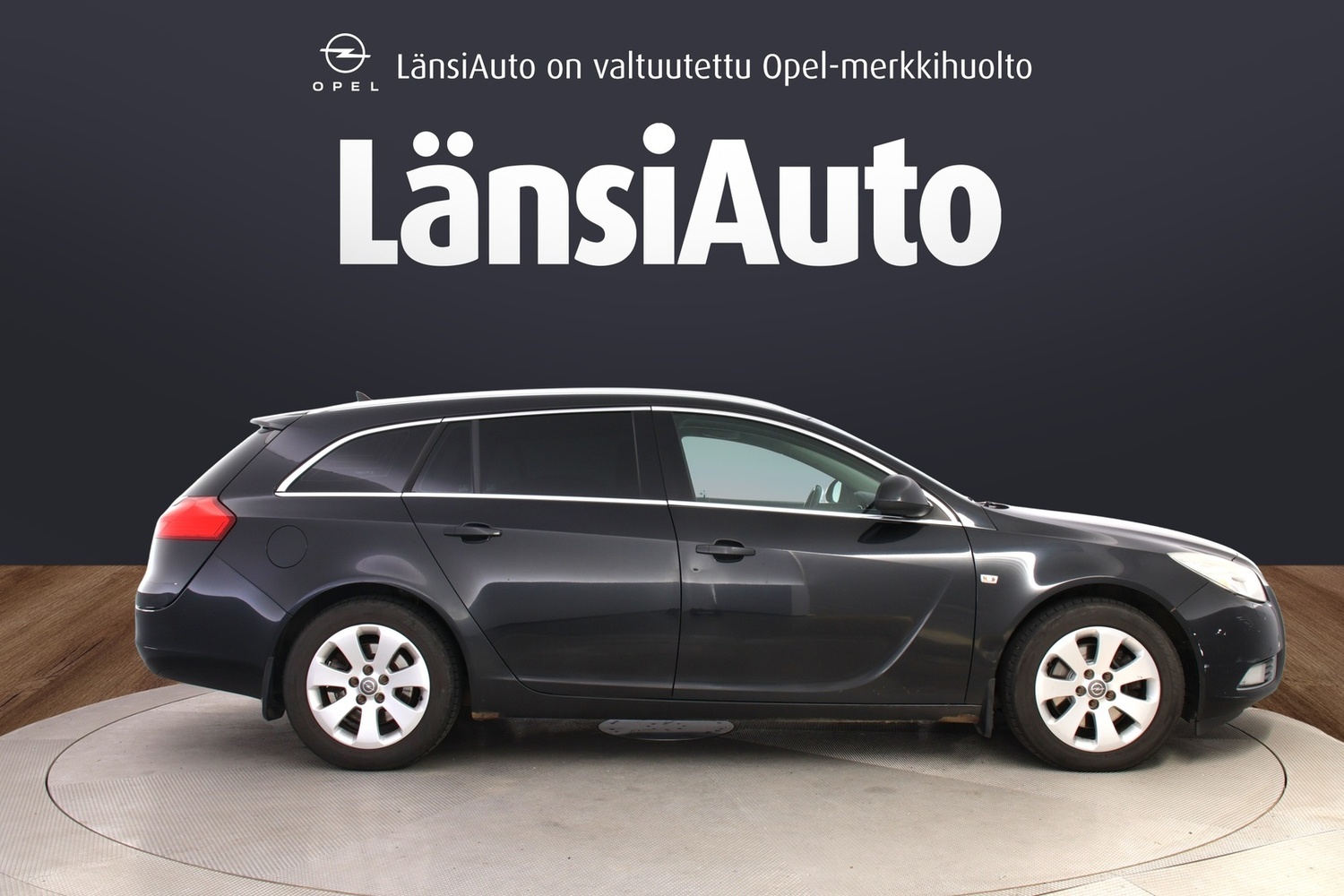 Opel Insignia vaihtoauto