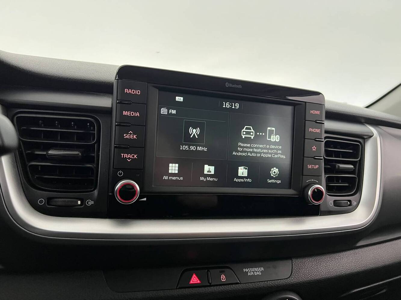 Kia Stonic vaihtoauto