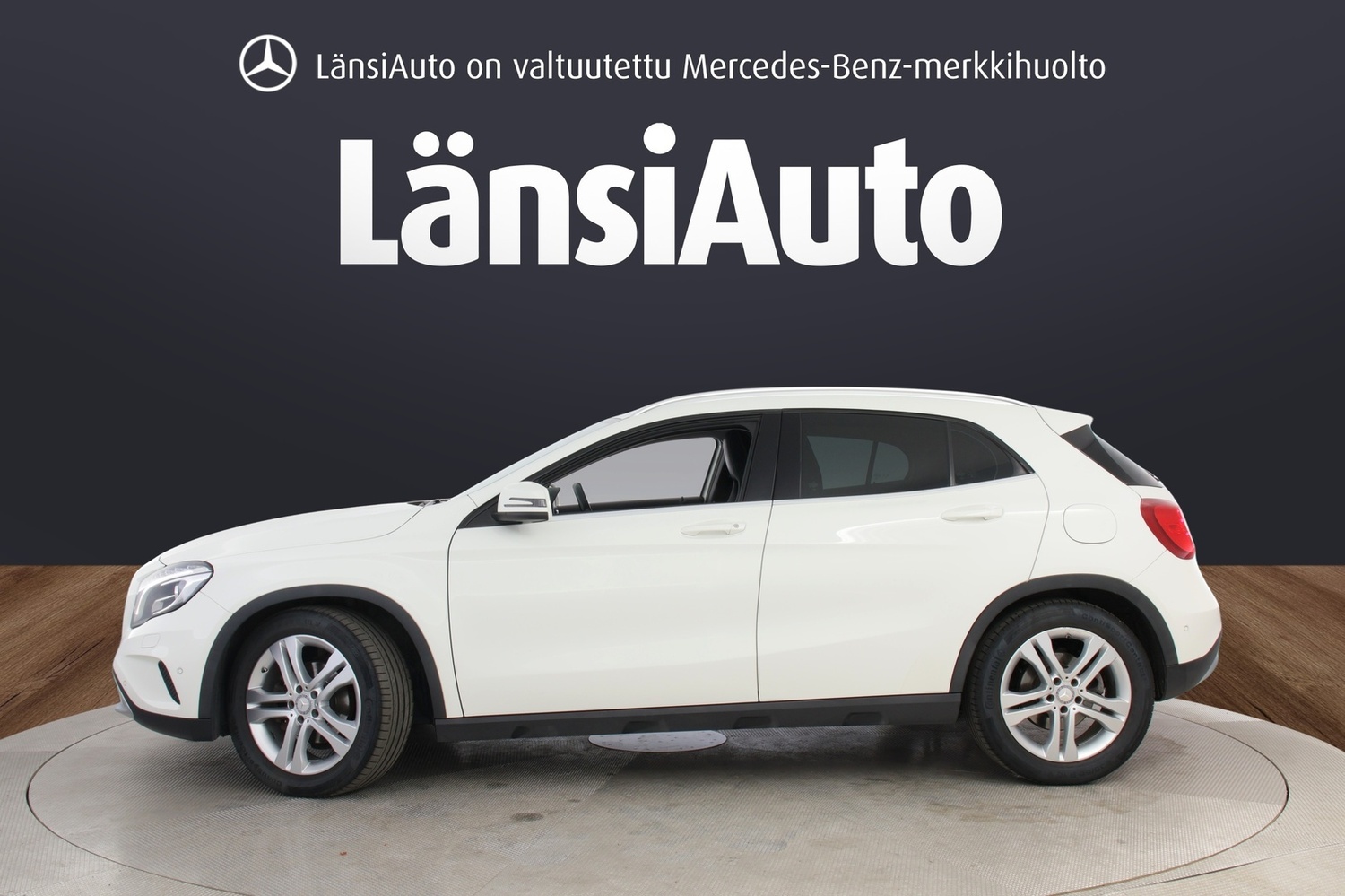 Mercedes-Benz GLA vaihtoauto