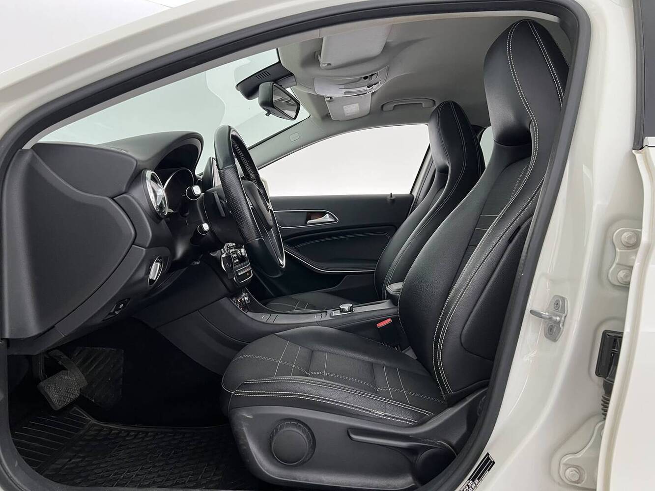 Mercedes-Benz GLA vaihtoauto