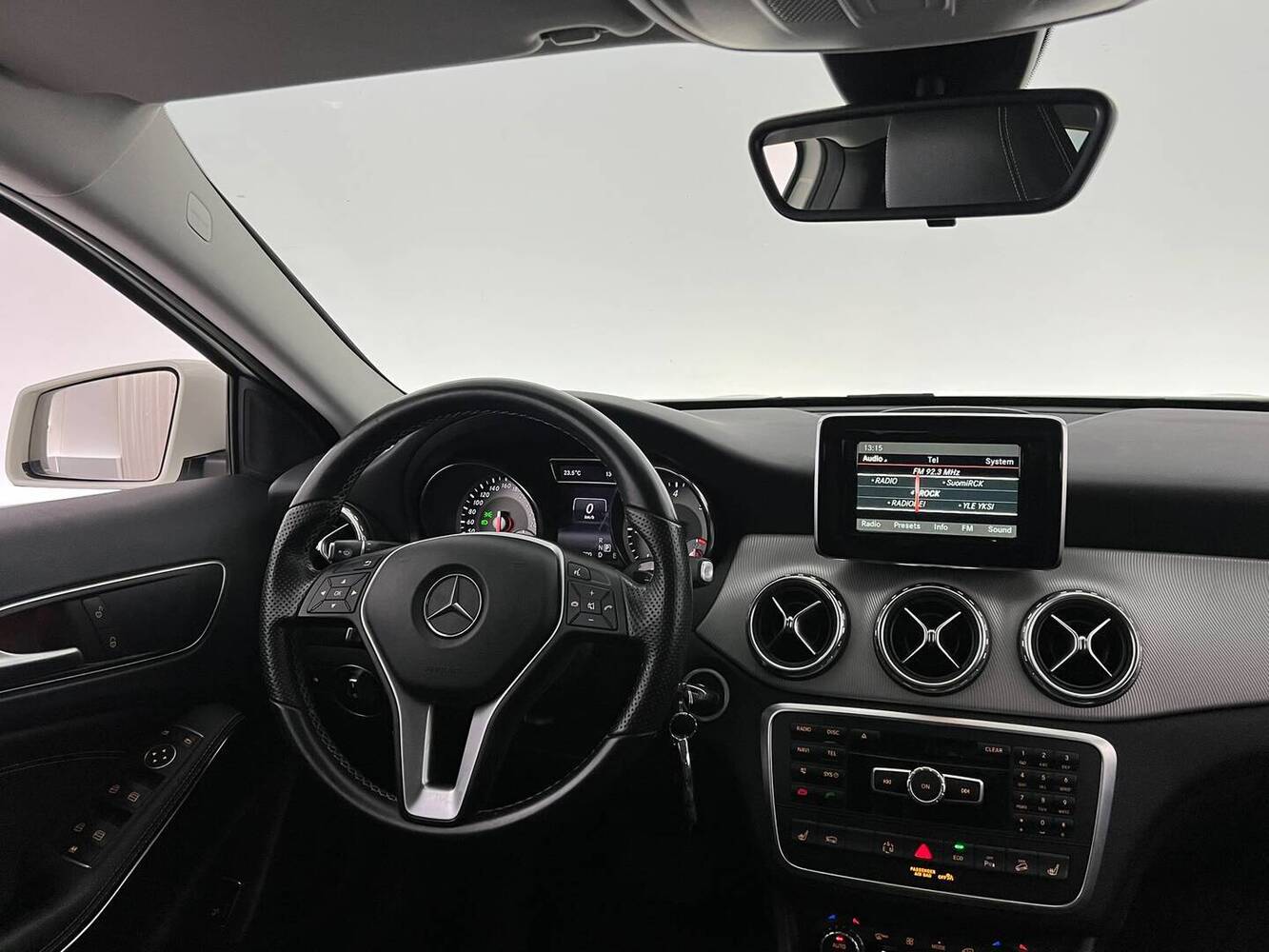 Mercedes-Benz GLA vaihtoauto