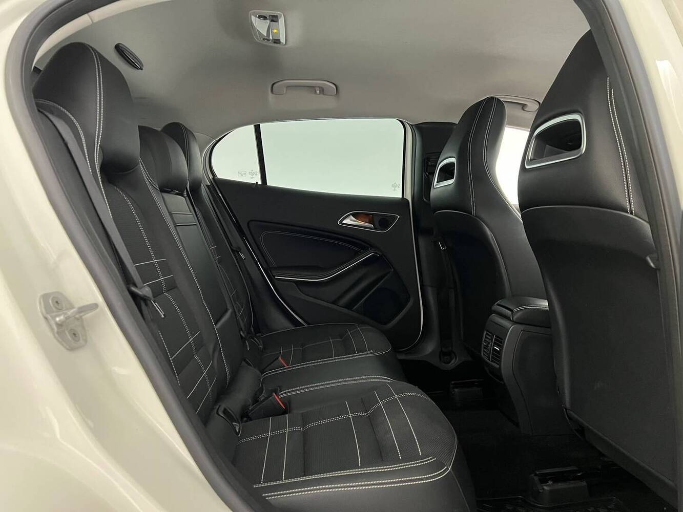 Mercedes-Benz GLA vaihtoauto