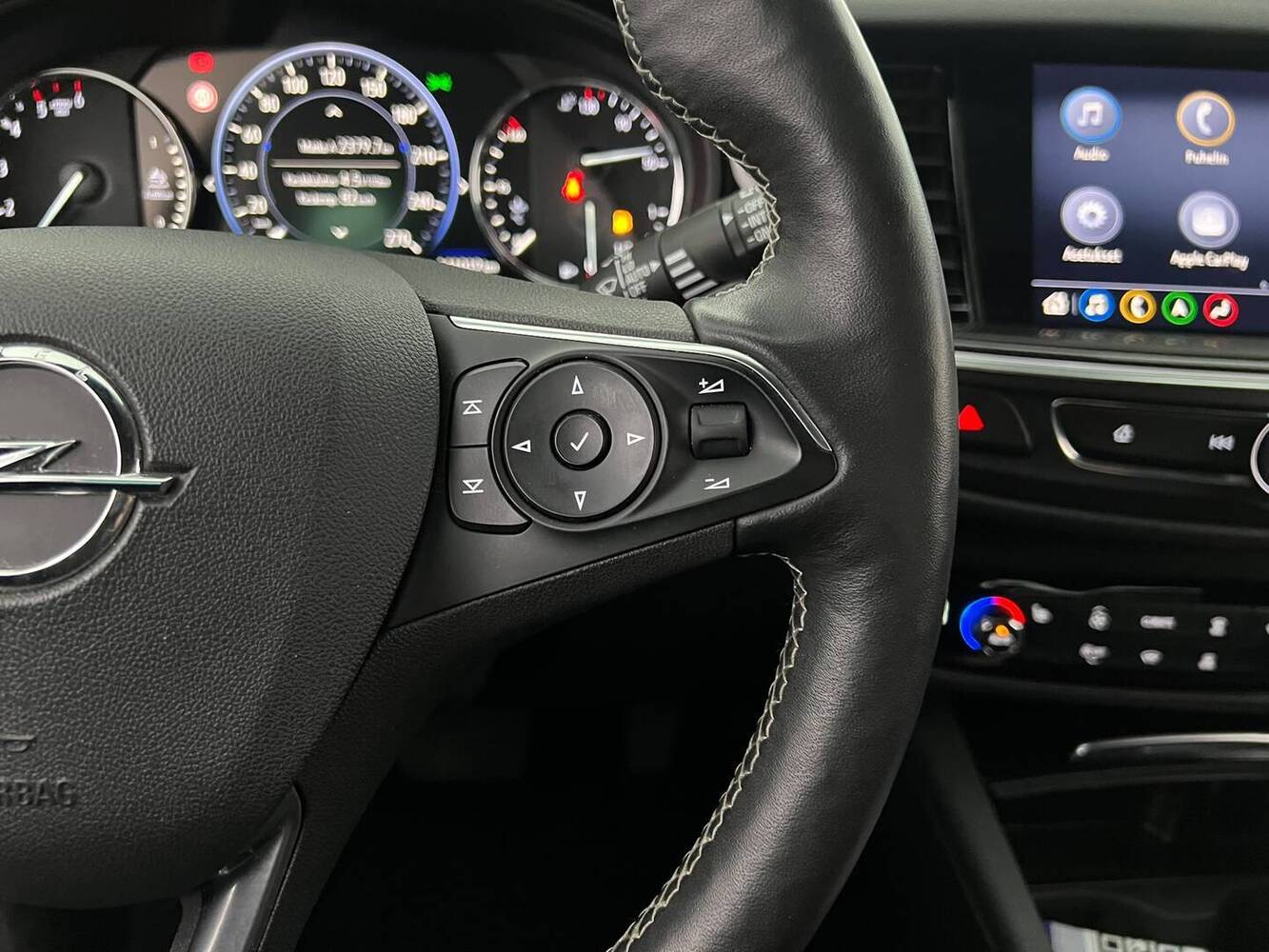 Opel Insignia vaihtoauto