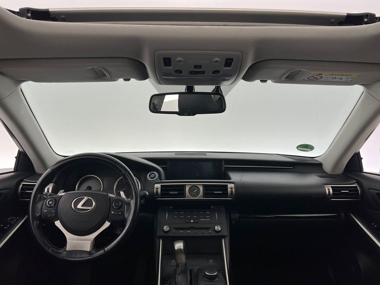 Lexus IS vaihtoauto
