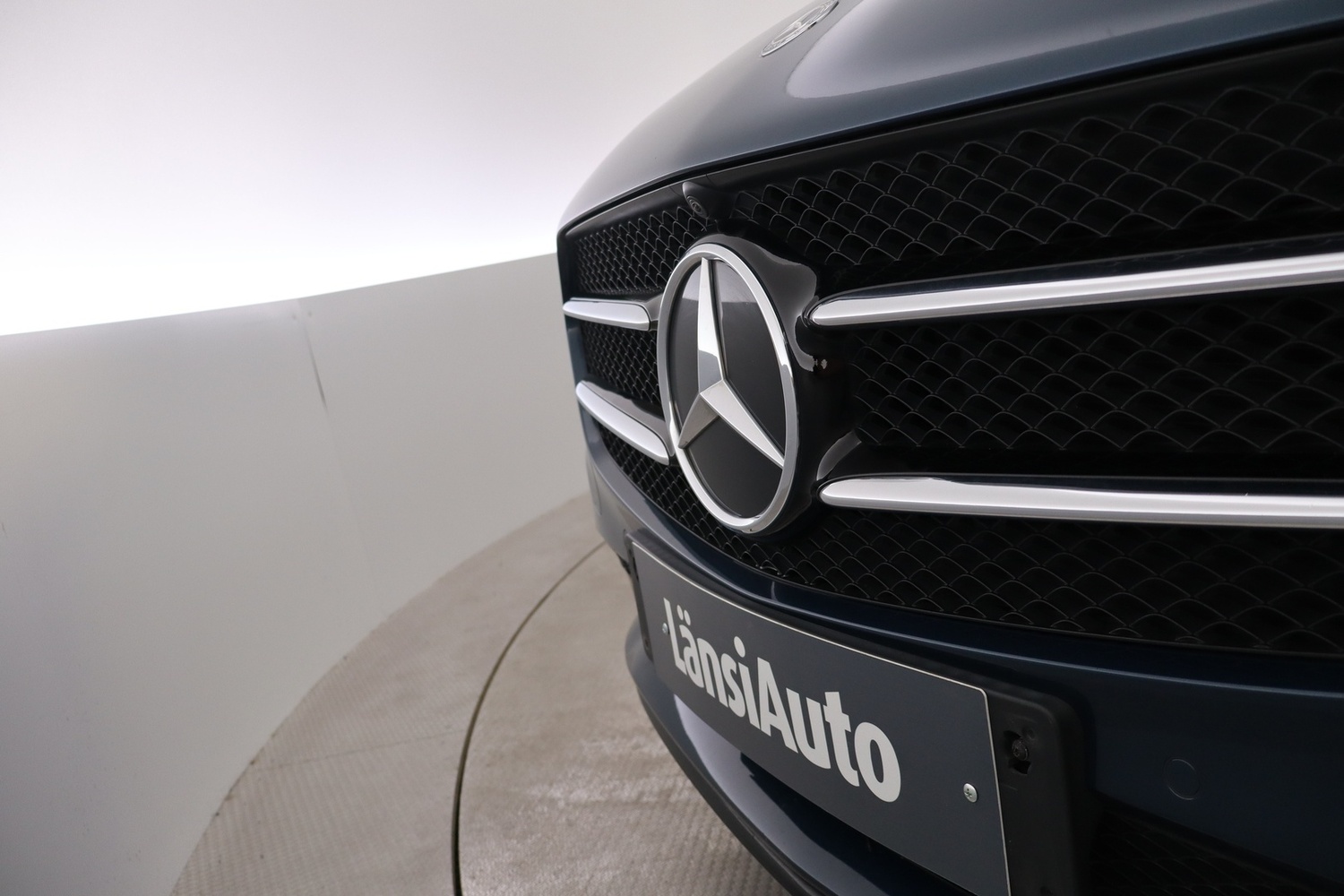 Mercedes-Benz B vaihtoauto