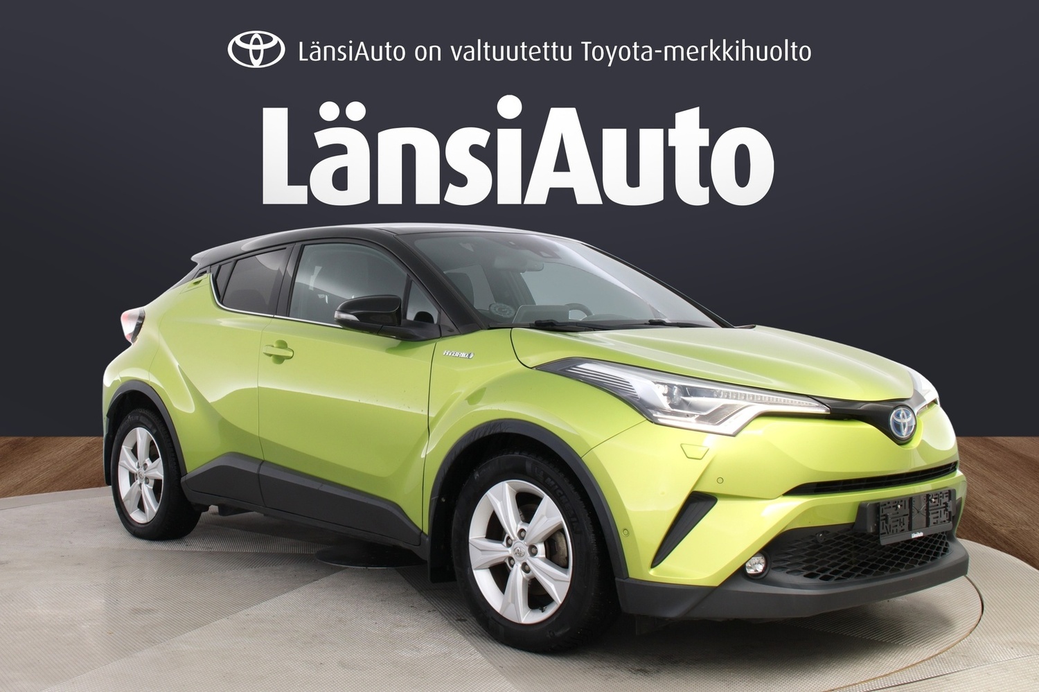Toyota C-HR vaihtoauto