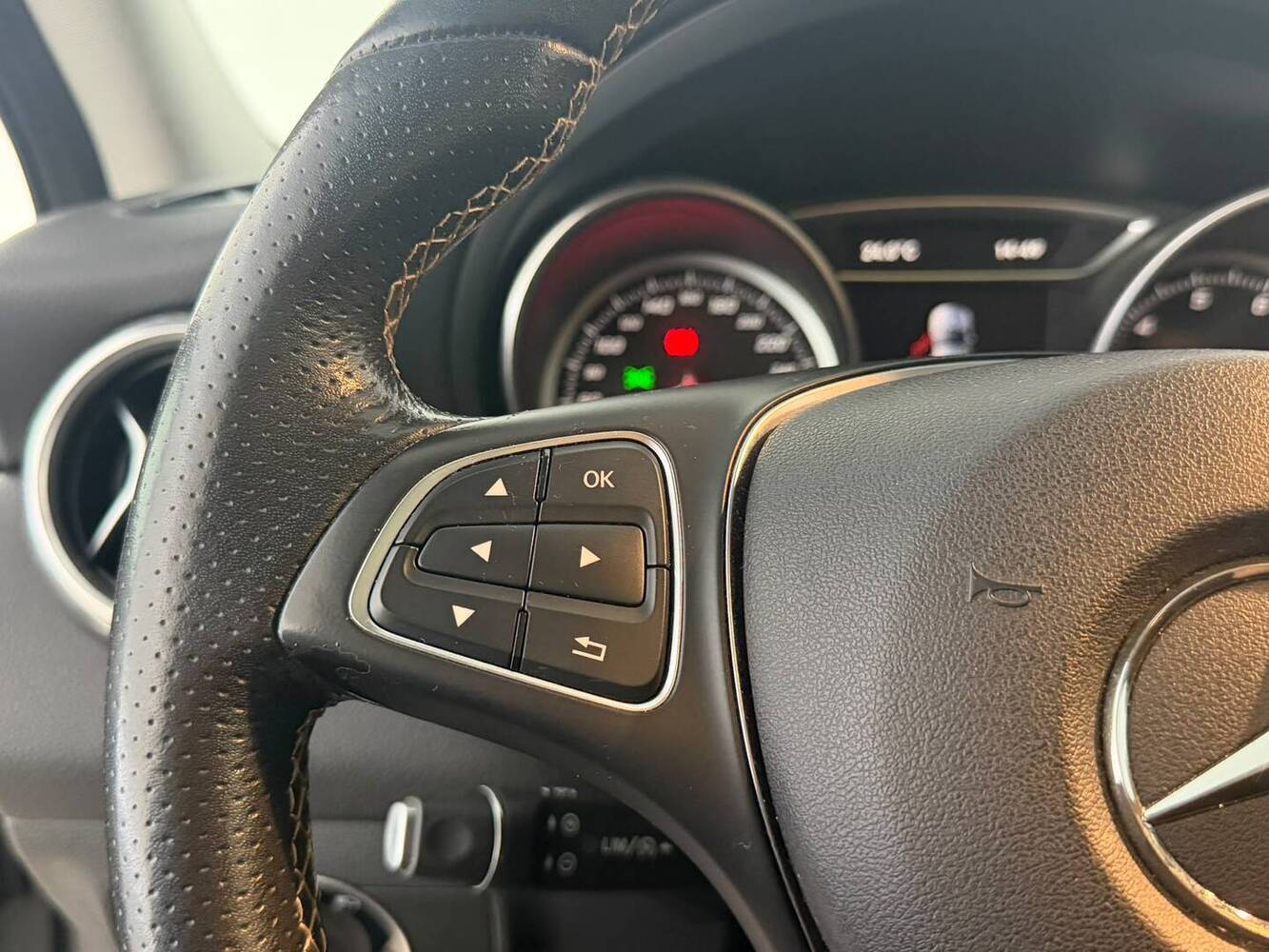Mercedes-Benz GLA vaihtoauto