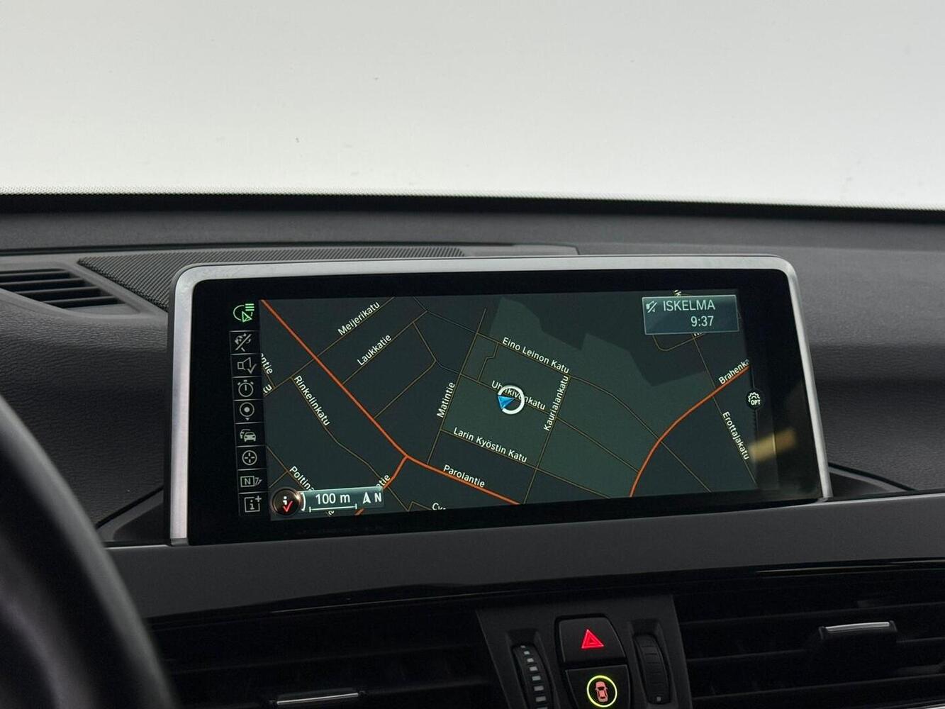 BMW X1 vaihtoauto