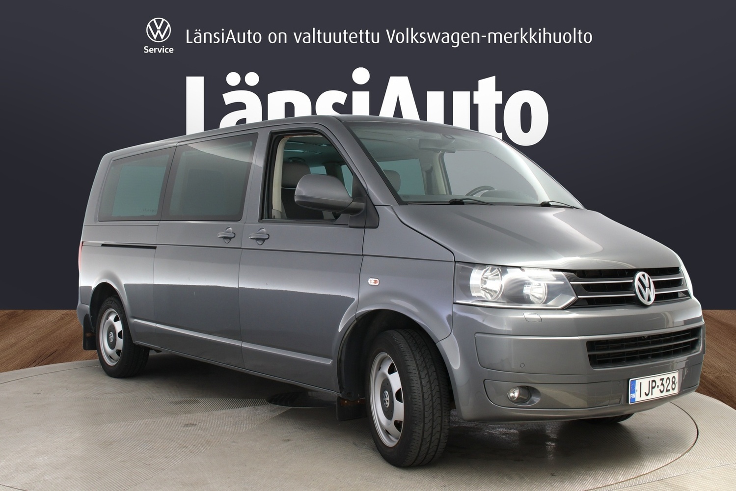 Volkswagen Caravelle vaihtoauto