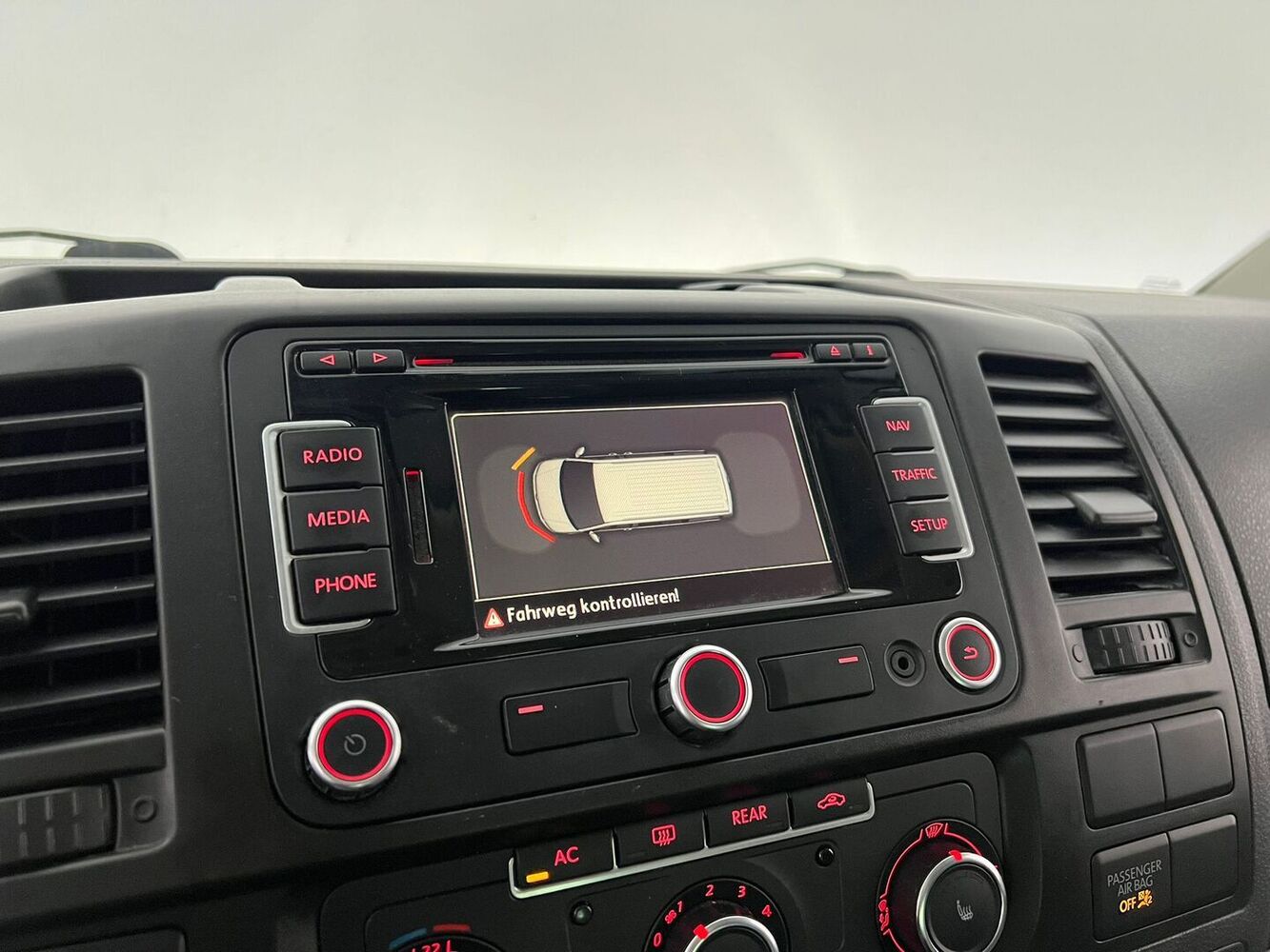 Volkswagen Caravelle vaihtoauto