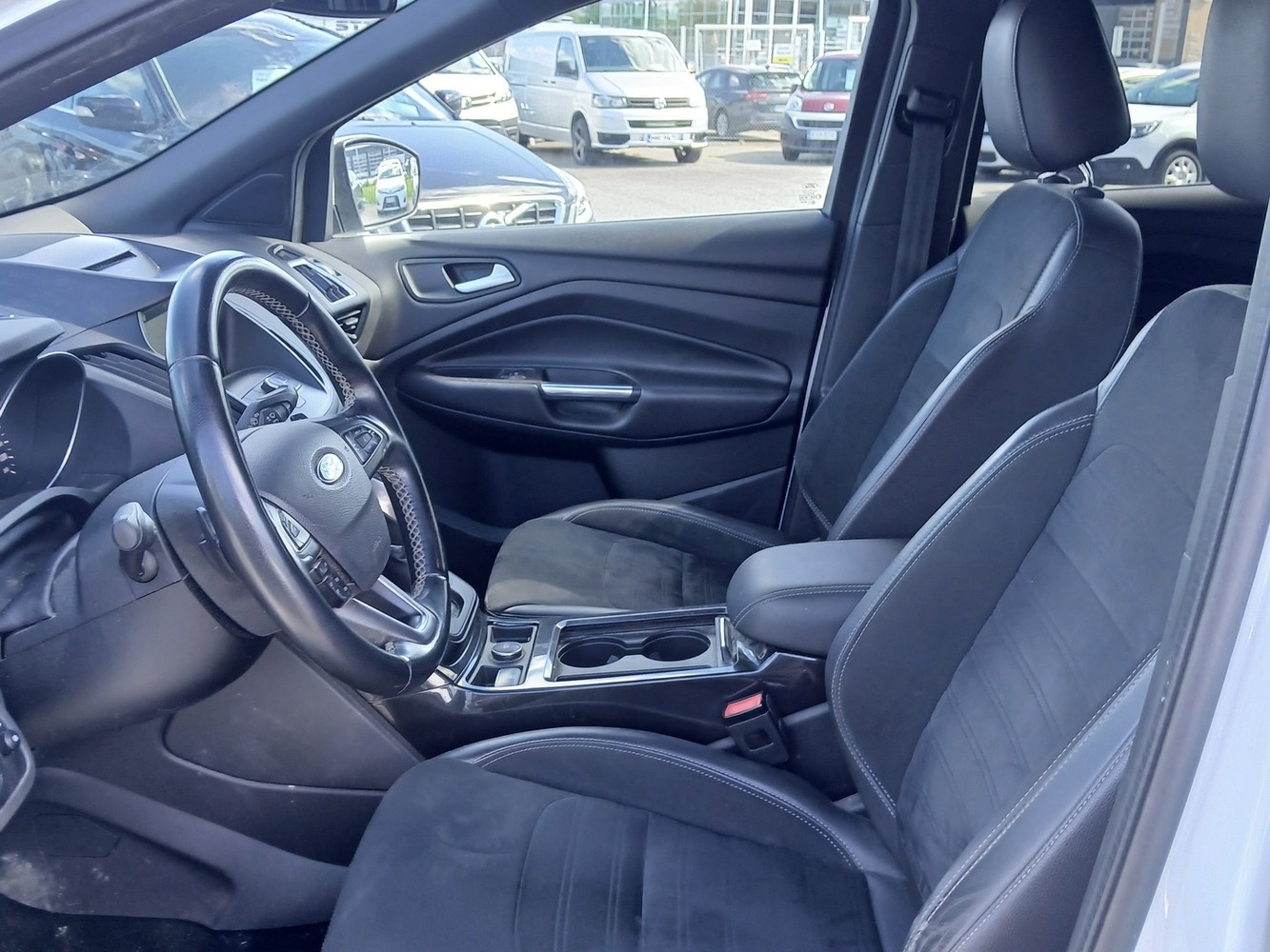 Ford Kuga vaihtoauto