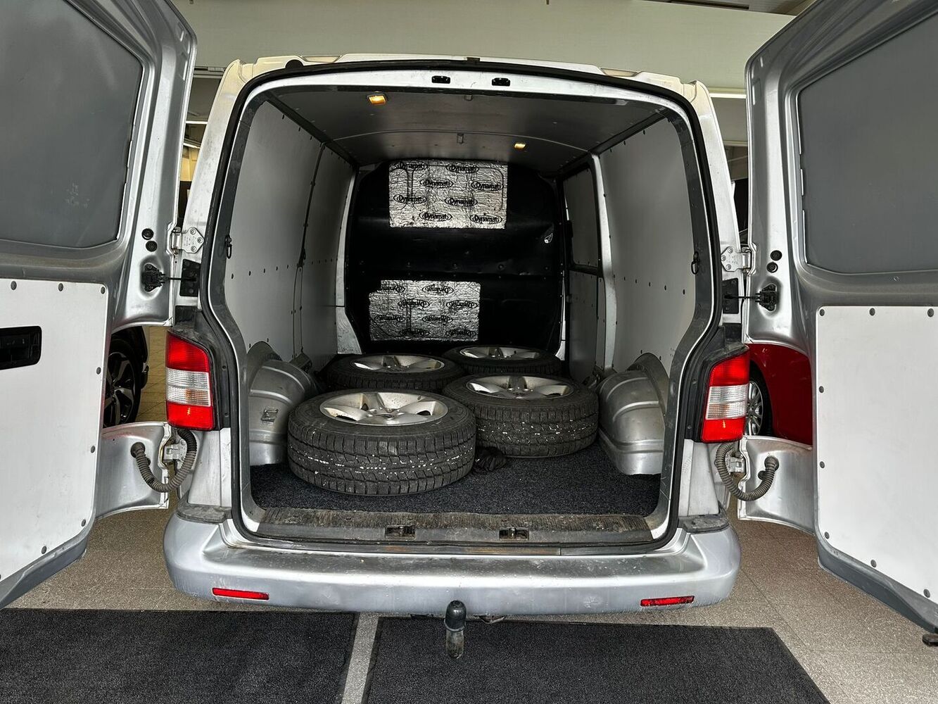 Volkswagen Transporter vaihtoauto