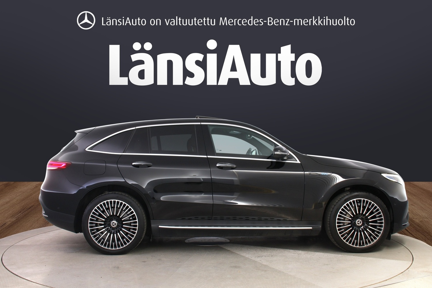 Mercedes-Benz EQC vaihtoauto