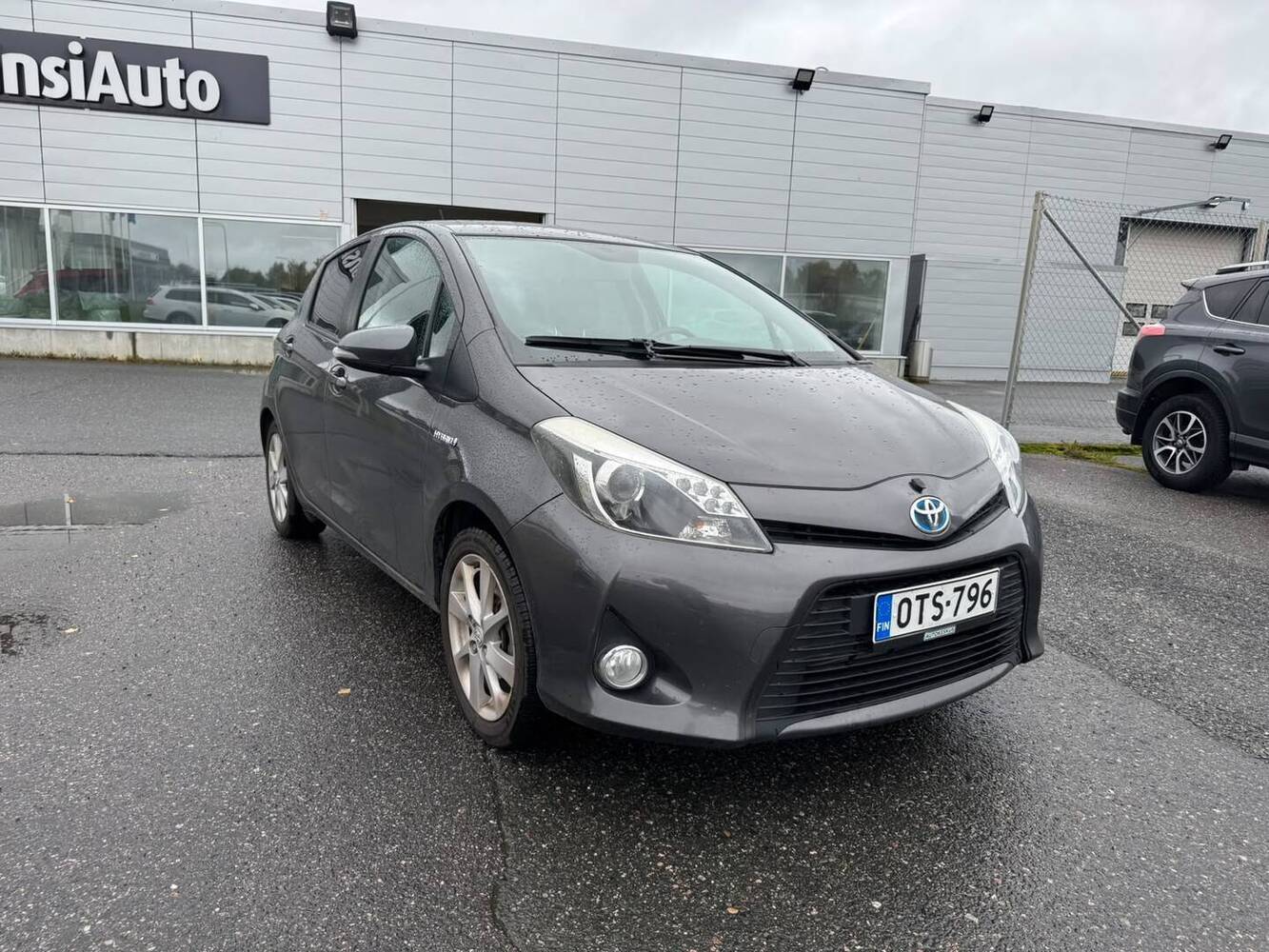 Toyota Yaris vaihtoauto