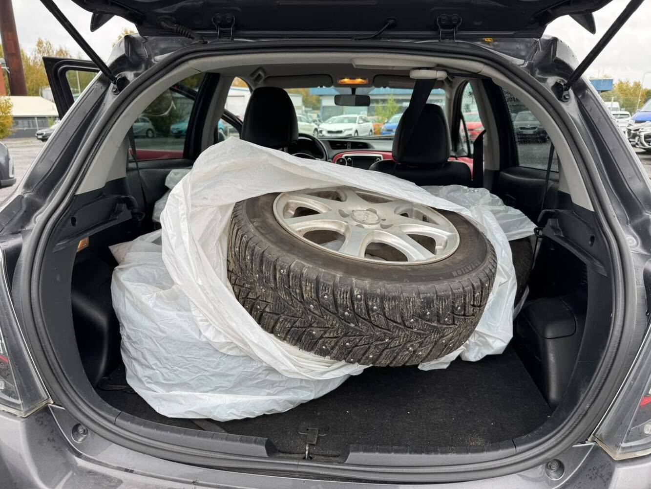 Toyota Yaris vaihtoauto