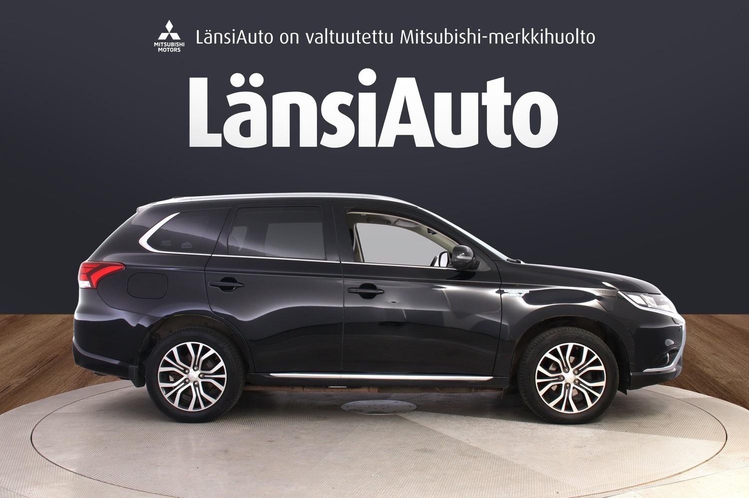 Mitsubishi Outlander PHEV vaihtoauto