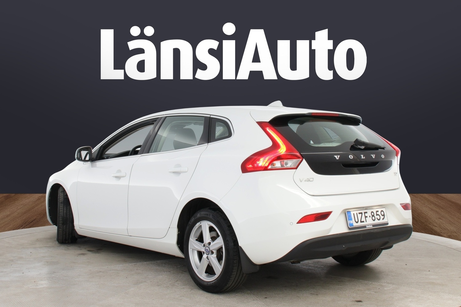 Volvo V40 vaihtoauto