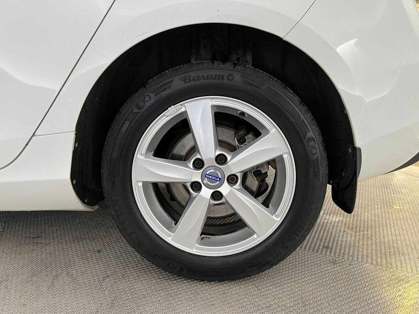 Volvo V40 vaihtoauto
