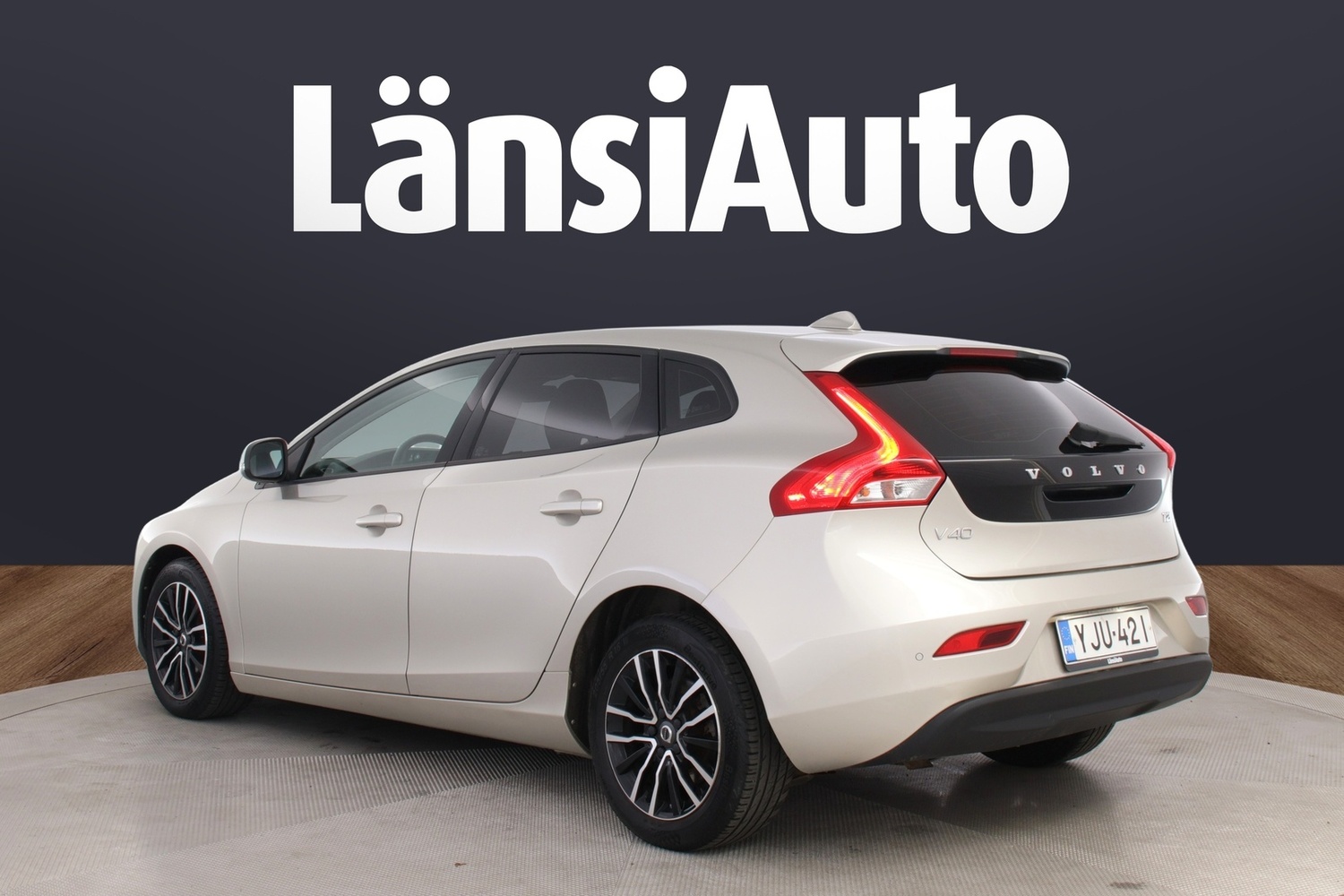 Volvo V40 vaihtoauto
